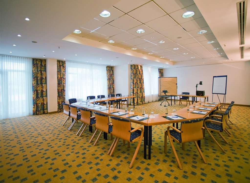 Dorint Marc Aurel Spa & Golf Resort 巴特乔京 设施 照片