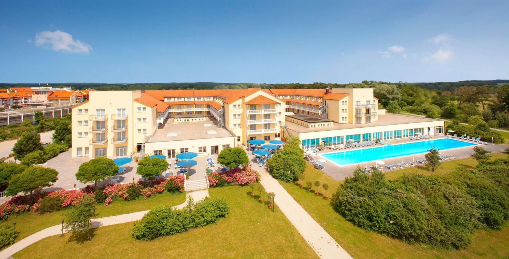 Dorint Marc Aurel Spa & Golf Resort 巴特乔京 外观 照片